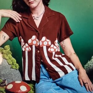 Big Bud Press Paintstamped Unisex Pantry Button Up Mushroom XS NWOT